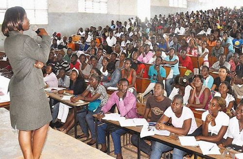 Éducation : vers le recrutement de 450 enseignants dans les universités de Bertoua, Ebolowa et Garoua