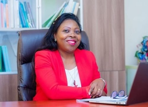 Viviane Ondoua Biwole : l’aiguilleuse féministe de la bonne gouvernance