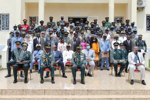 Ecole de guerre de Yaoundé : la 17ème promotion entre en formation
