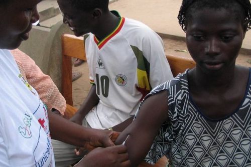 Cervical cancer: Manaouda Malachie denounces anti-vaccination group