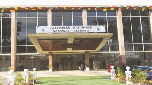 Yes, there are currently 14 vacant seats at the National Assembly
