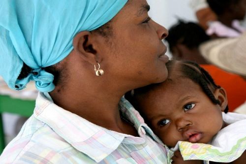 Santé maternelle et infantile : le Minsanté prépare une campagne de sensibilisation dans les 10 régions du pays